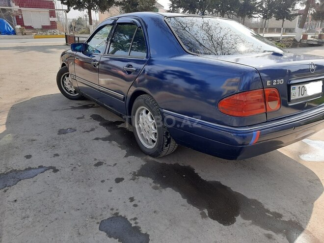 Mercedes E 230 1996, 445,344 km - 2.3 l - Bakı