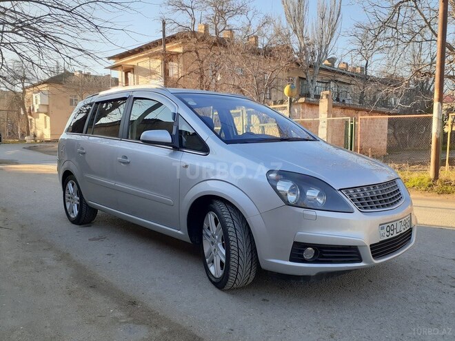 Opel Zafira 2005, 225,254 km - 2.2 l - Sumqayıt