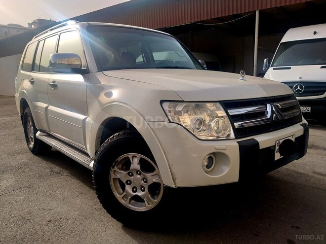 Mitsubishi Pajero 2007, 123,000 km - 3.0 л - Bakı