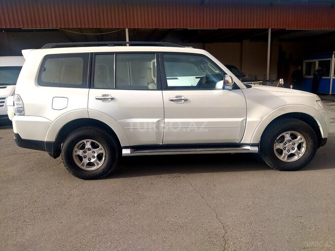 Mitsubishi Pajero 2007, 123,000 km - 3.0 л - Bakı