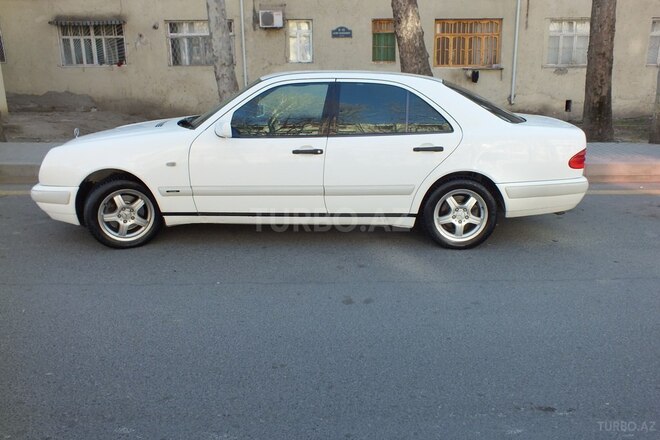 Mercedes E 280 1996, 166,400 km - 2.8 l - Mingəçevir