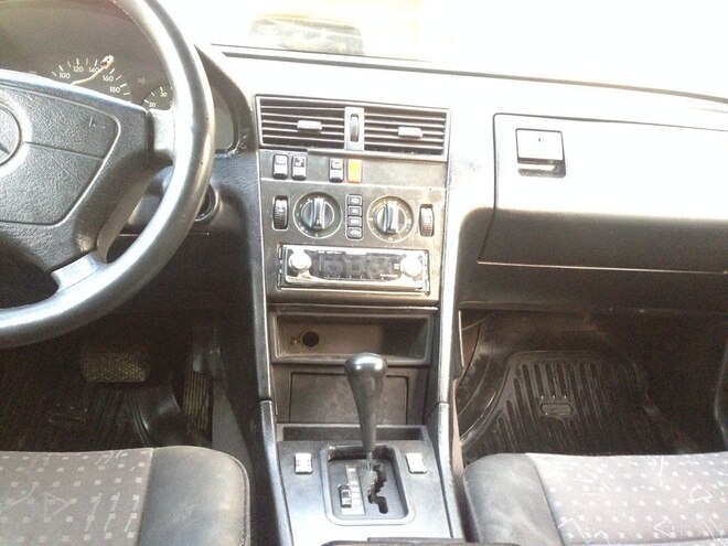 Mercedes C 180 1994, 666,666 km - 1.8 л - Bakı