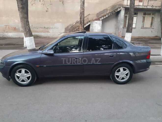 Opel Vectra 1996, 700,000 km - 1.8 l - Qazax