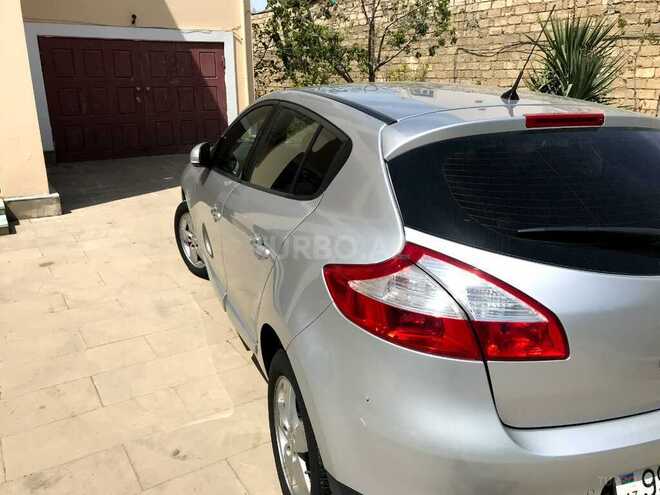 Renault Megane 2011, 208,000 km - 2.0 л - Bakı