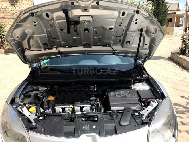 Renault Megane 2011, 208,000 km - 2.0 л - Bakı