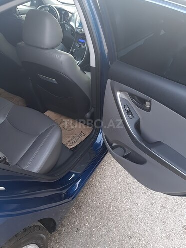 Hyundai Elantra 2013, 83,000 km - 1.8 l - Bakı