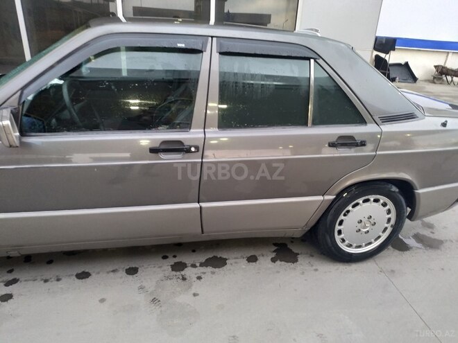 Mercedes 190 1991, 200 km - 1.9 л - Bakı
