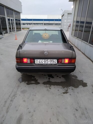 Mercedes 190 1991, 200 km - 1.9 л - Bakı