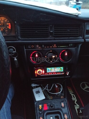 Mercedes 190 1991, 200 km - 1.9 л - Bakı