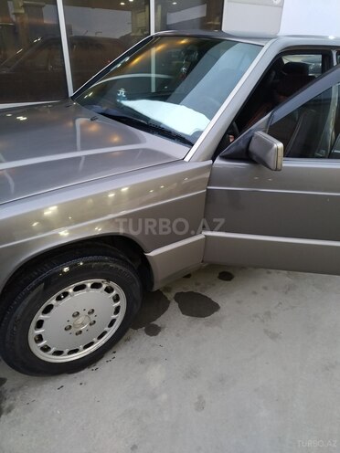 Mercedes 190 1991, 200 km - 1.9 л - Bakı