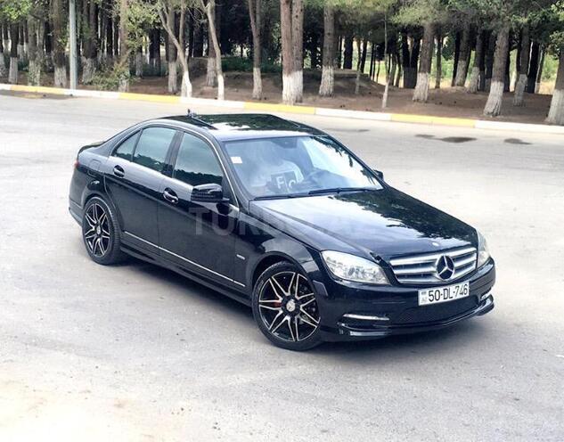 Mercedes C 300 2009, 234,000 km - 3.0 l - Bakı