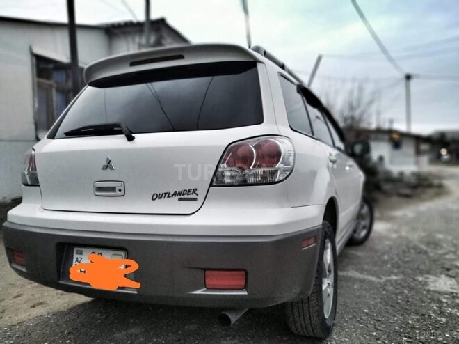 Mitsubishi Outlander 2003, 245,000 km - 0.3 l - Bakı
