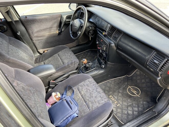 Opel Vectra 1996, 500,300 km - 2.0 l - Bakı