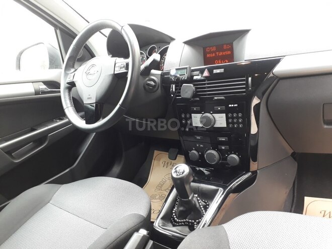 Opel Astra 2010, 116,000 km - 1.4 l - Bakı