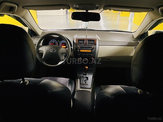Toyota Corolla 2008, 188,000 km - 1.8 l - Gəncə