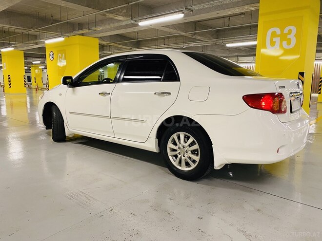 Toyota Corolla 2008, 188,000 km - 1.8 l - Gəncə