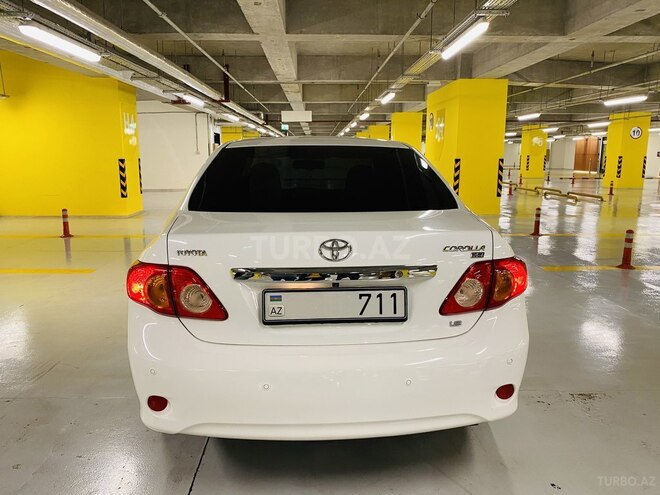 Toyota Corolla 2008, 188,000 km - 1.8 l - Gəncə