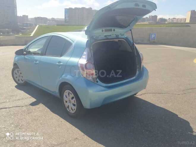 Toyota Prius C 2013, 30,000 km - 1.5 l - Bakı