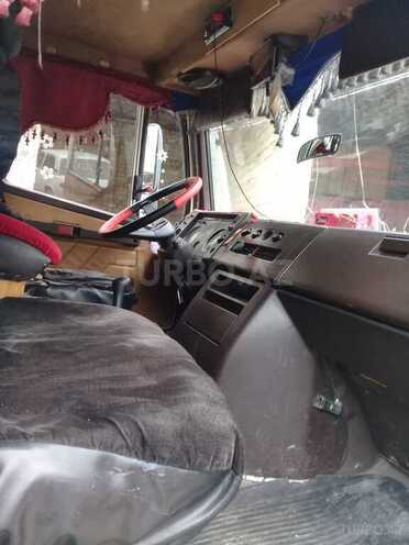 Mercedes 609 D 1990, 350,279 km - 4.0 l - Bakı