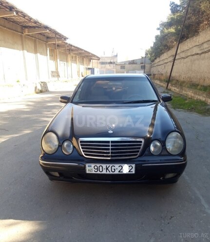 Mercedes E 220 2000, 370,000 km - 3.0 л - Bakı