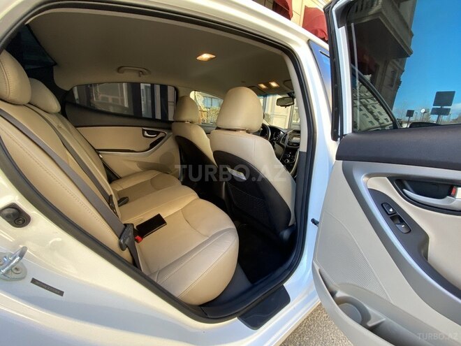 Hyundai Elantra 2014, 71,000 km - 1.8 l - Bakı