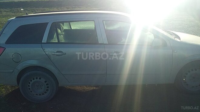 Opel Astra 2005, 710,000 km - 1.7 l - Şabran