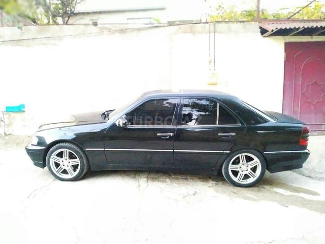 Mercedes C 230 1998, 280,000 km - 2.3 l - Bakı