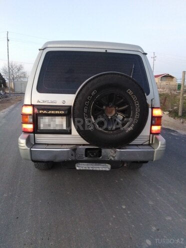 Mitsubishi Pajero 1994, 3,288,991 km - 2.8 л - Bakı