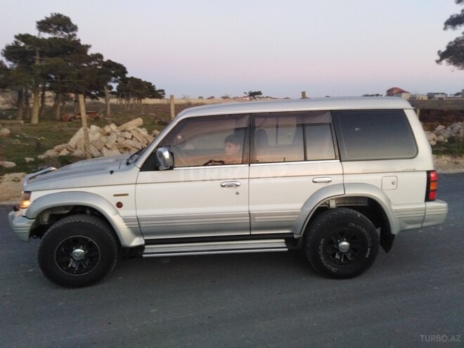 Mitsubishi Pajero 1994, 3,288,991 km - 2.8 л - Bakı