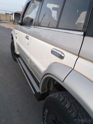 Mitsubishi Pajero 1994, 3,288,991 km - 2.8 л - Bakı