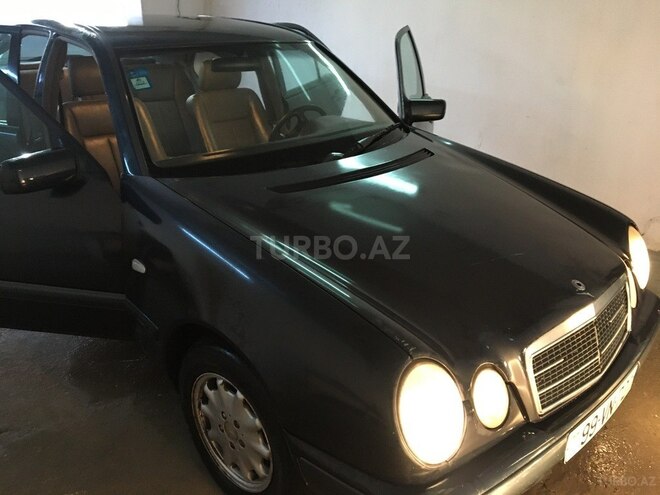 Mercedes E 240 1998, 175,000 km - 2.4 l - Xırdalan