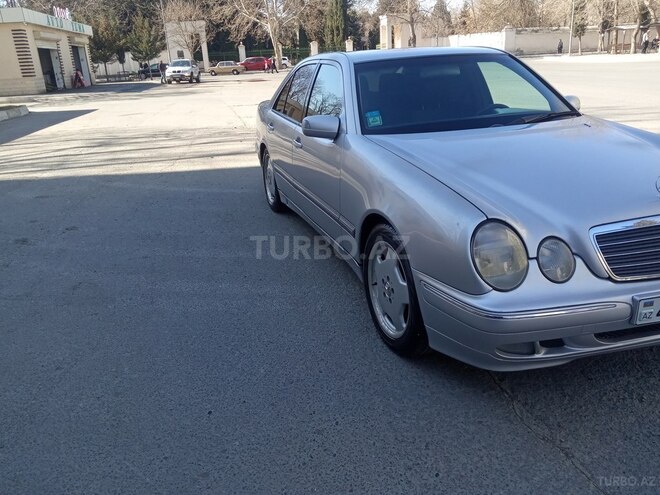 Mercedes E 240 1999, 317,000 km - 2.4 l - Mingəçevir
