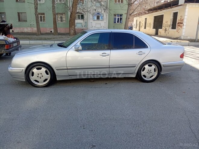 Mercedes E 240 1999, 317,000 km - 2.4 l - Mingəçevir