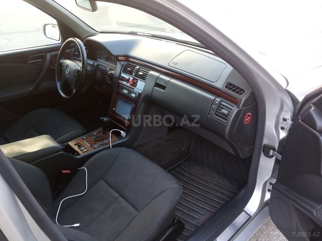 Mercedes E 240 1999, 317,000 km - 2.4 l - Mingəçevir