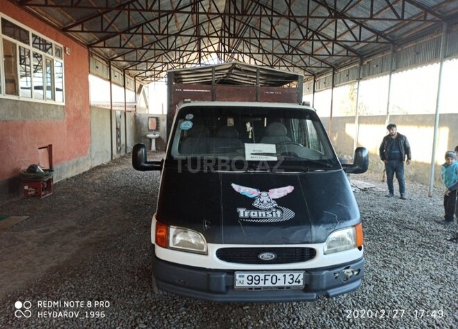 Ford Transit 1999, 200,000 km - 2.4 l - Beyləqan