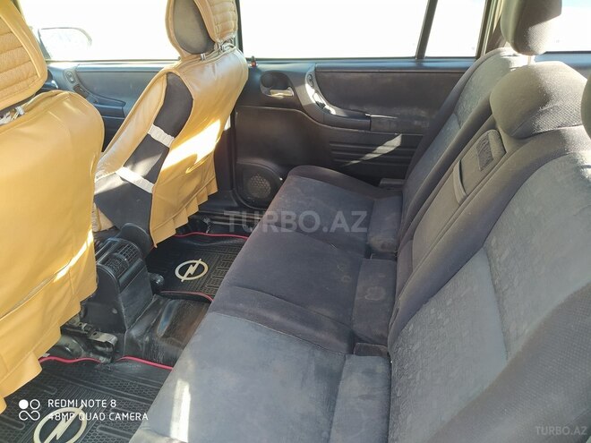 Opel Zafira 2001, 270,000 km - 1.8 l - Qusar