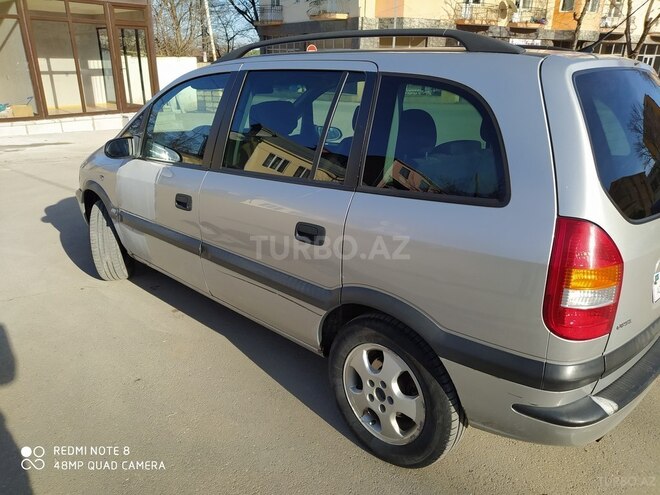 Opel Zafira 2001, 270,000 km - 1.8 l - Qusar