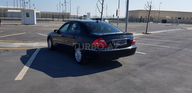 Mercedes E 220 2005, 329,250 km - 2.2 л - Bakı