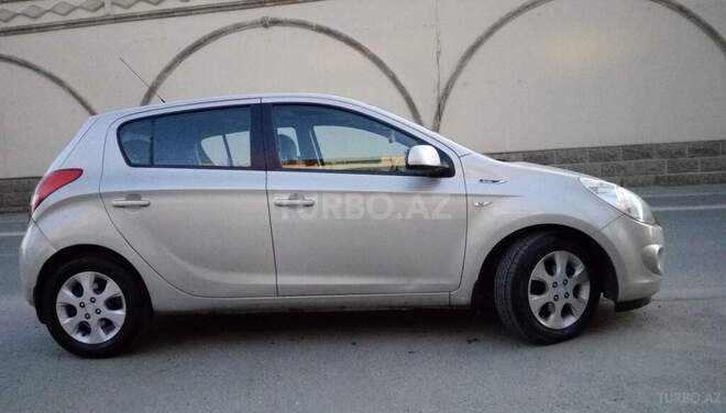 Hyundai i20 2009, 132,789 km - 1.6 l - Bakı