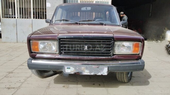 LADA (VAZ) 2107 2007, 200,090 km - 1.7 л - Salyan