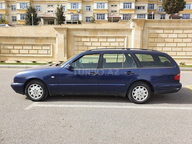 Mercedes E 240 1998, 300,000 km - 2.4 l - Bakı