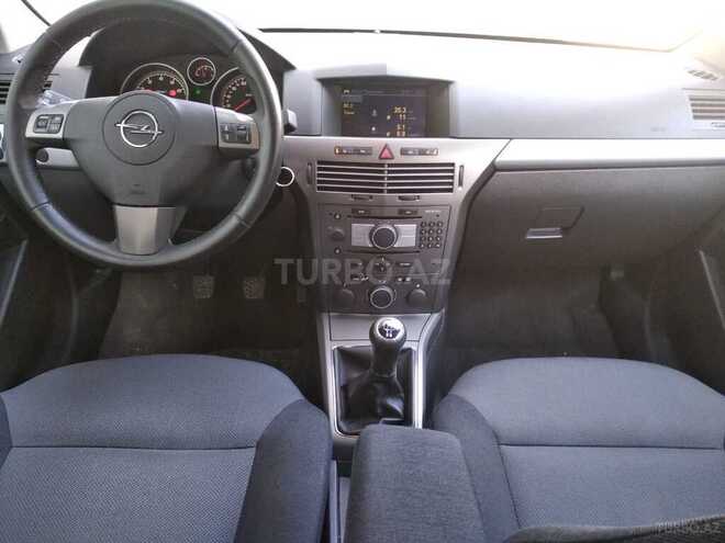 Opel Astra 2006, 120,000 km - 1.6 l - Bakı