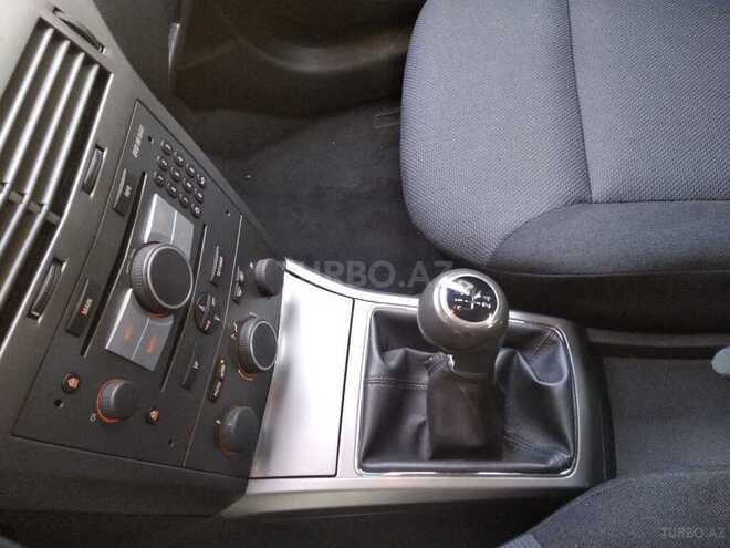 Opel Astra 2006, 120,000 km - 1.6 l - Bakı