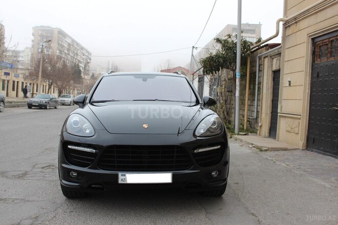 Porsche Cayenne GTS 2013, 97,000 km - 4.8 l - Bakı