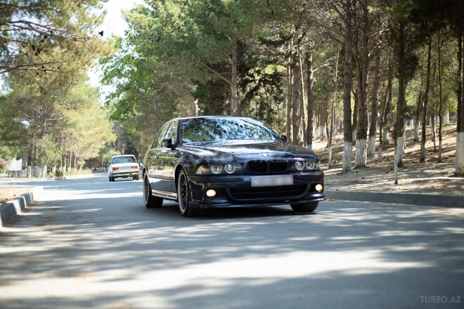 BMW 525 2001, 218,645 km - 2.5 l - Sumqayıt