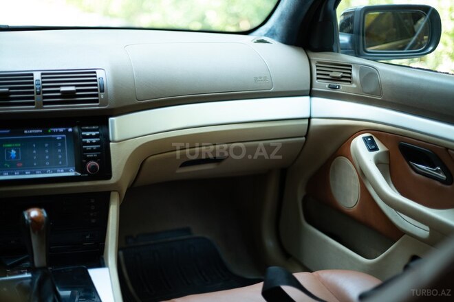 BMW 525 2001, 218,645 km - 2.5 l - Sumqayıt