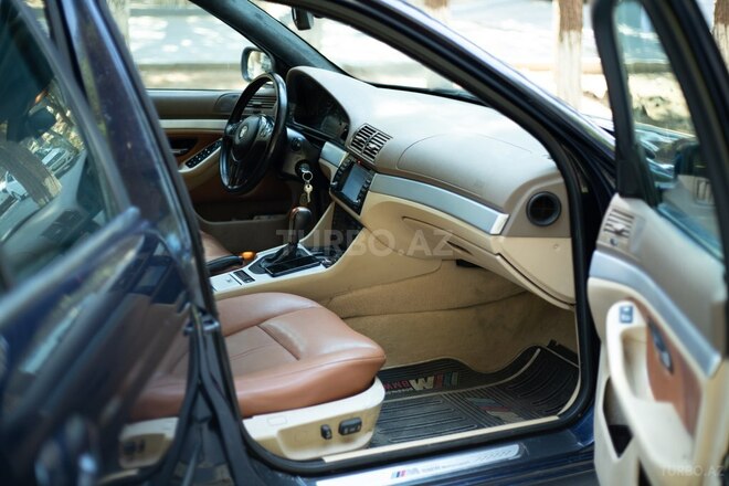 BMW 525 2001, 218,645 km - 2.5 l - Sumqayıt