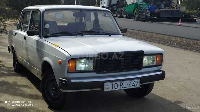 LADA (VAZ) 2107 2006, 154,000 km - 1.6 л - Şirvan
