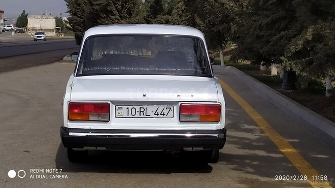LADA (VAZ) 2107 2006, 154,000 km - 1.6 л - Şirvan