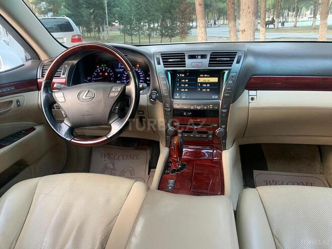 Lexus LS 460 2010, 230,000 km - 4.6 l - Bakı